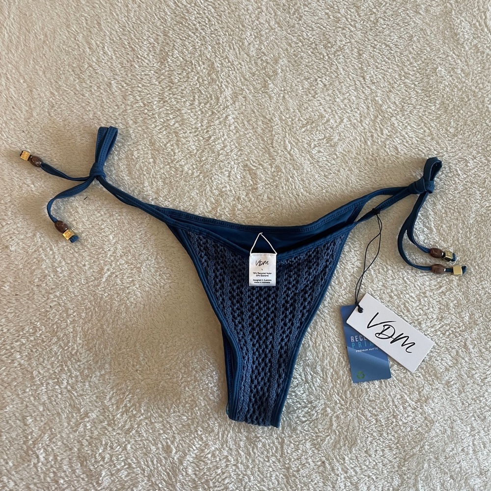 VDM Delilah Side Tie Bottom
